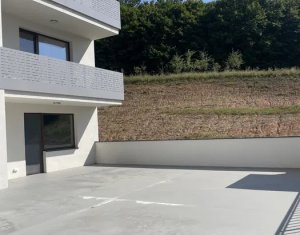 Appartement 3 chambres à vendre dans Floresti