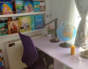 Appartement 3 chambres à vendre dans Floresti