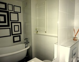 Appartement 3 chambres à vendre dans Cluj-napoca, zone Centru