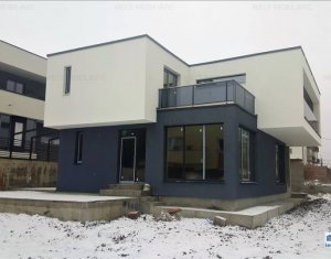 Maison 4 chambres à vendre dans Cluj-napoca, zone Europa