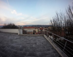Maison 10 chambres à vendre dans Cluj-napoca, zone Centru