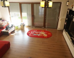 Maison 5 chambres à vendre dans Cluj-napoca, zone Andrei Muresanu