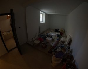 Ház 11 szobák eladó on Cluj-napoca, Zóna Centru