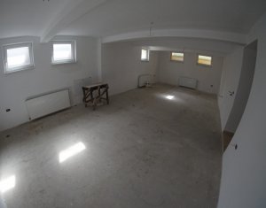 Ház 11 szobák eladó on Cluj-napoca, Zóna Centru