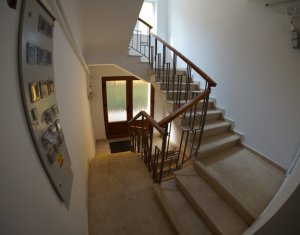 Ház 11 szobák eladó on Cluj-napoca, Zóna Centru