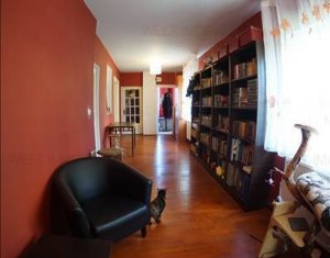 Maison 3 chambres à vendre dans Cluj-napoca, zone Gheorgheni