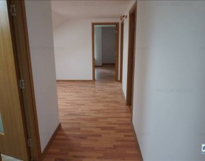 Maison 10 chambres à vendre dans Cluj-napoca, zone Andrei Muresanu