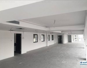 Birou de inchiriat, zona Iulius, imobil nou cu expunere buna, 258 mp, open space