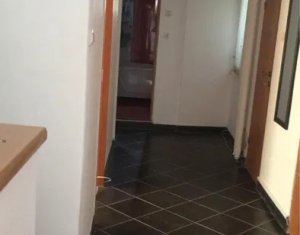 Appartement 3 chambres à vendre dans Cluj-napoca, zone Manastur
