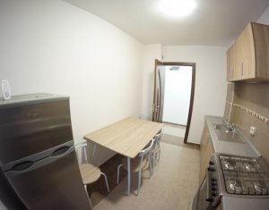 Lakás 3 szobák kiadó on Cluj-napoca, Zóna Manastur