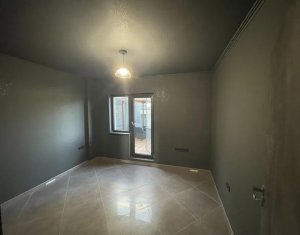 , 76m2 dans Floresti