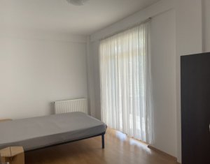 Appartement 3 chambres à louer dans Cluj-napoca, zone Manastur