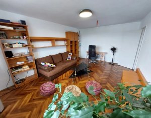 Appartement 3 chambres à louer dans Cluj-napoca, zone Manastur