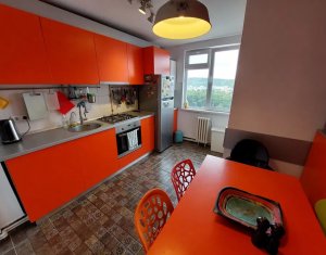 Appartement 3 chambres à louer dans Cluj-napoca, zone Manastur