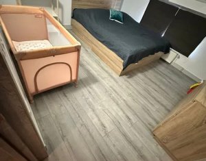 Appartement 5 chambres à vendre dans Cluj-napoca, zone Borhanci