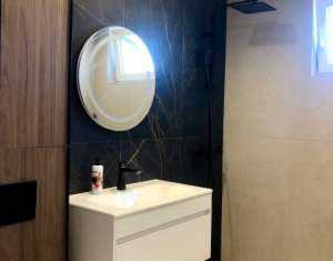 Appartement 3 chambres à louer dans Floresti