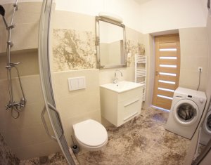 Appartement 3 chambres à louer dans Cluj-napoca, zone Centru