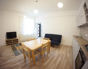 Appartement 3 chambres à louer dans Cluj-napoca, zone Centru