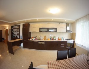 Appartement 4 chambres à louer dans Cluj-napoca, zone Gheorgheni