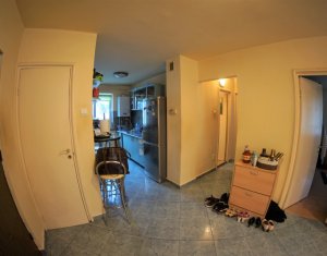 Lakás 4 szobák eladó on Cluj-napoca, Zóna Manastur