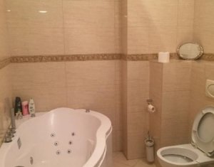 Lakás 4 szobák eladó on Cluj-napoca