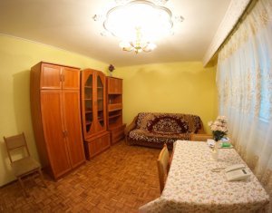Appartement 3 chambres à louer dans Cluj-napoca, zone Manastur