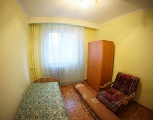 Appartement 3 chambres à louer dans Cluj-napoca, zone Manastur