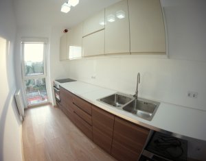 Appartement 3 chambres à louer dans Cluj-napoca, zone Centru