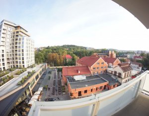 Appartement 3 chambres à louer dans Cluj-napoca, zone Centru