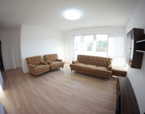 Appartement 3 chambres à louer dans Cluj-napoca, zone Centru