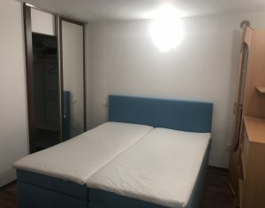 Appartement 3 chambres à louer dans Cluj-napoca, zone Centru