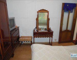 Appartement 3 chambres à vendre dans Cluj-napoca, zone Marasti