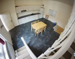 , 156m2 dans Cluj-napoca, zone Centru