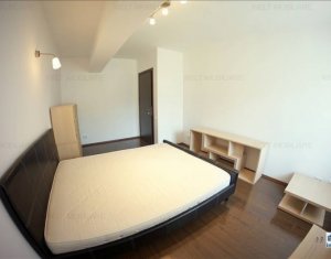 Lakás 3 szobák kiadó on Cluj-napoca, Zóna Plopilor