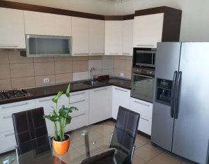 , 65m2 dans Cluj-napoca, zone Plopilor