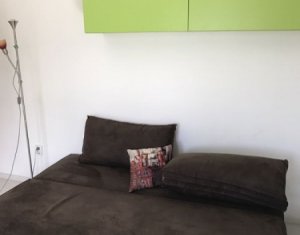 Appartement 3 chambres à louer dans Cluj-napoca, zone Centru
