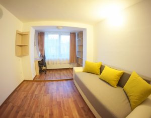 Lakás 4 szobák kiadó on Cluj-napoca, Zóna Centru