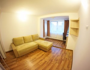 Lakás 4 szobák kiadó on Cluj-napoca, Zóna Centru