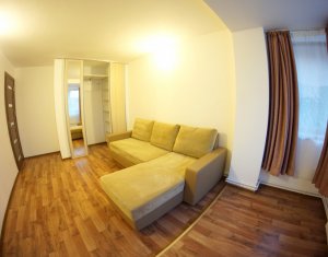 Lakás 4 szobák kiadó on Cluj-napoca, Zóna Centru