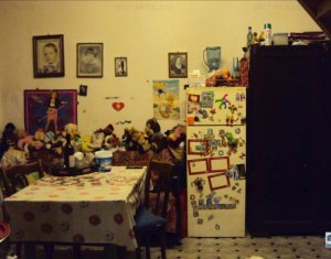 Appartement 3 chambres à vendre dans Cluj-napoca, zone Manastur