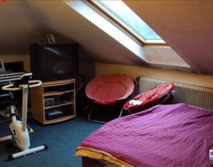 Appartement 3 chambres à vendre dans Cluj-napoca, zone Manastur