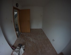 Ház 6 szobák eladó on Cluj-napoca