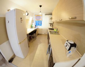 Lakás 4 szobák eladó on Cluj-napoca