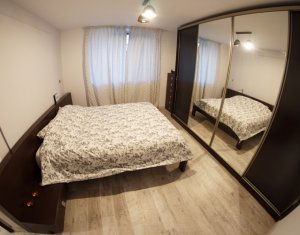 Lakás 4 szobák eladó on Cluj-napoca