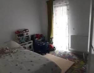 Appartement 3 chambres à vendre dans Floresti