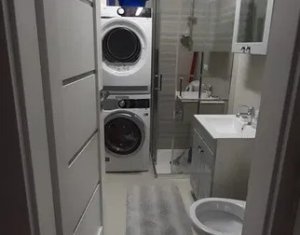 Appartement 3 chambres à vendre dans Floresti