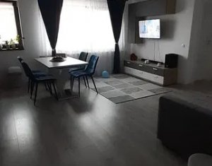 Appartement 3 chambres à vendre dans Floresti