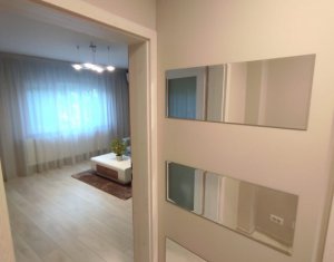 Appartement 3 chambres à vendre dans Cluj-napoca, zone Plopilor