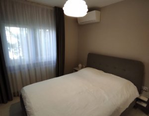 Appartement 3 chambres à vendre dans Cluj-napoca, zone Plopilor