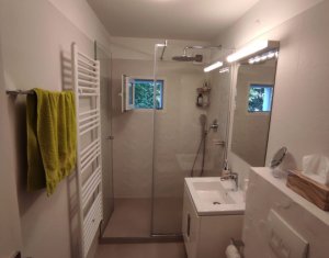 Appartement 3 chambres à vendre dans Cluj-napoca, zone Plopilor